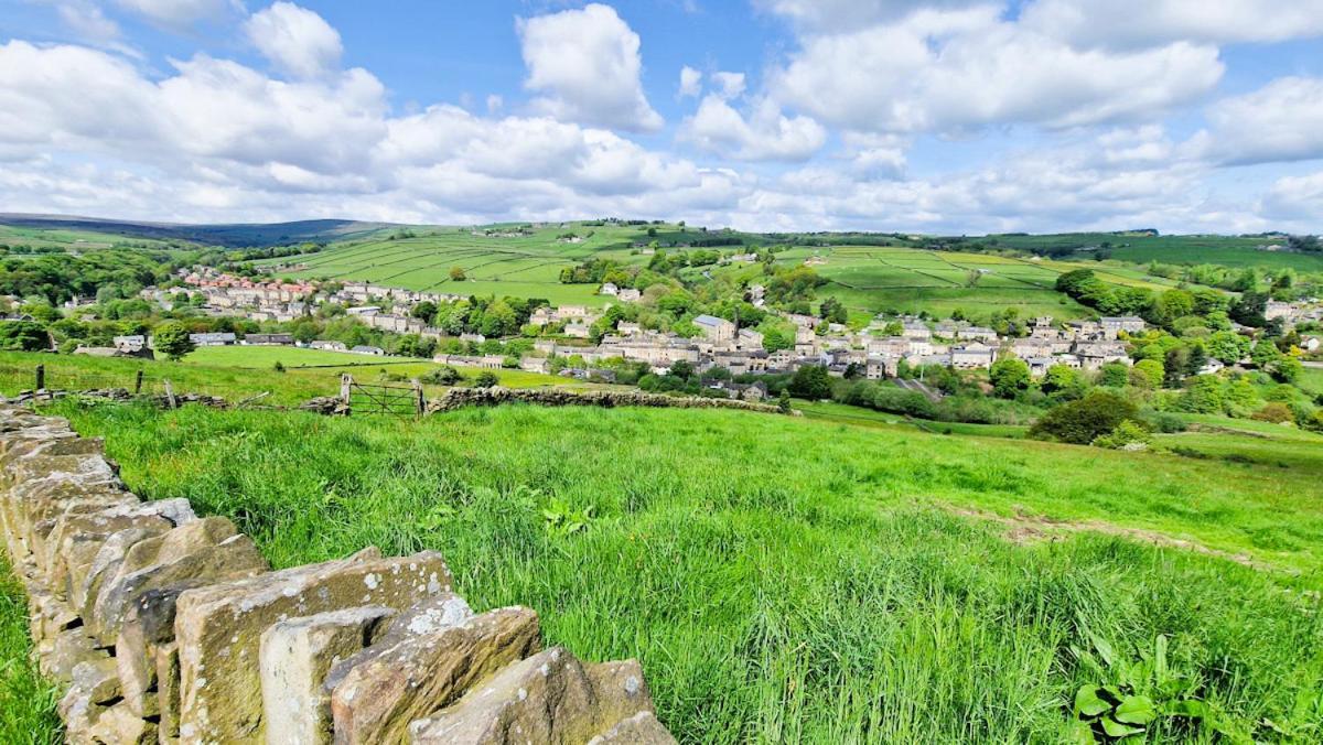 The Old Wash Kitchen - Charming Character Cottage In Holmfirth, Yorkshire Eksteriør billede